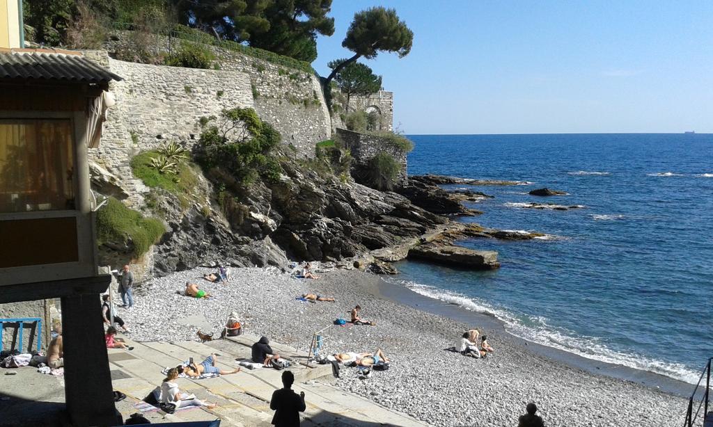 Casa Tra Il Verde E Il Blu Генуя Номер фото